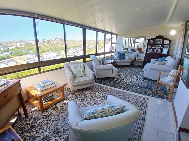 2 Bedroom Property for Sale in Stilbaai Wes Western Cape
